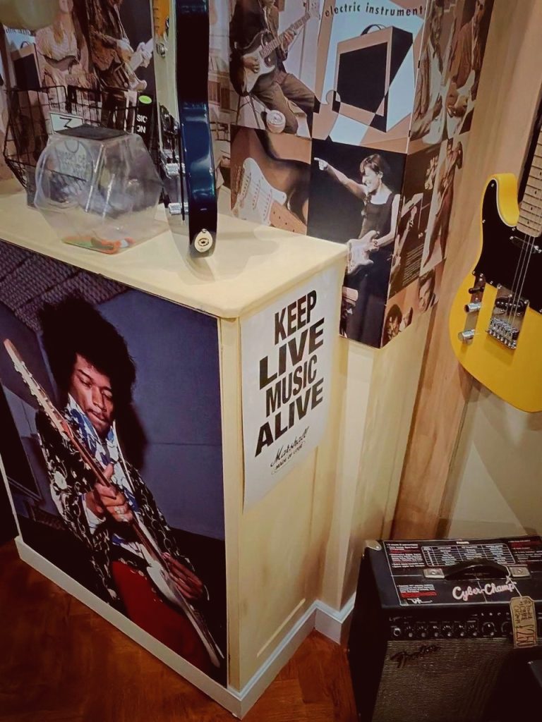 jimi